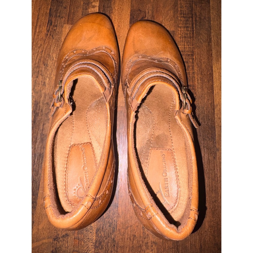 Earth Origins Carma 5 Tan Leather Wingtip Buckle Strap Block Heel Shooties 7M - Picture 6 of 8